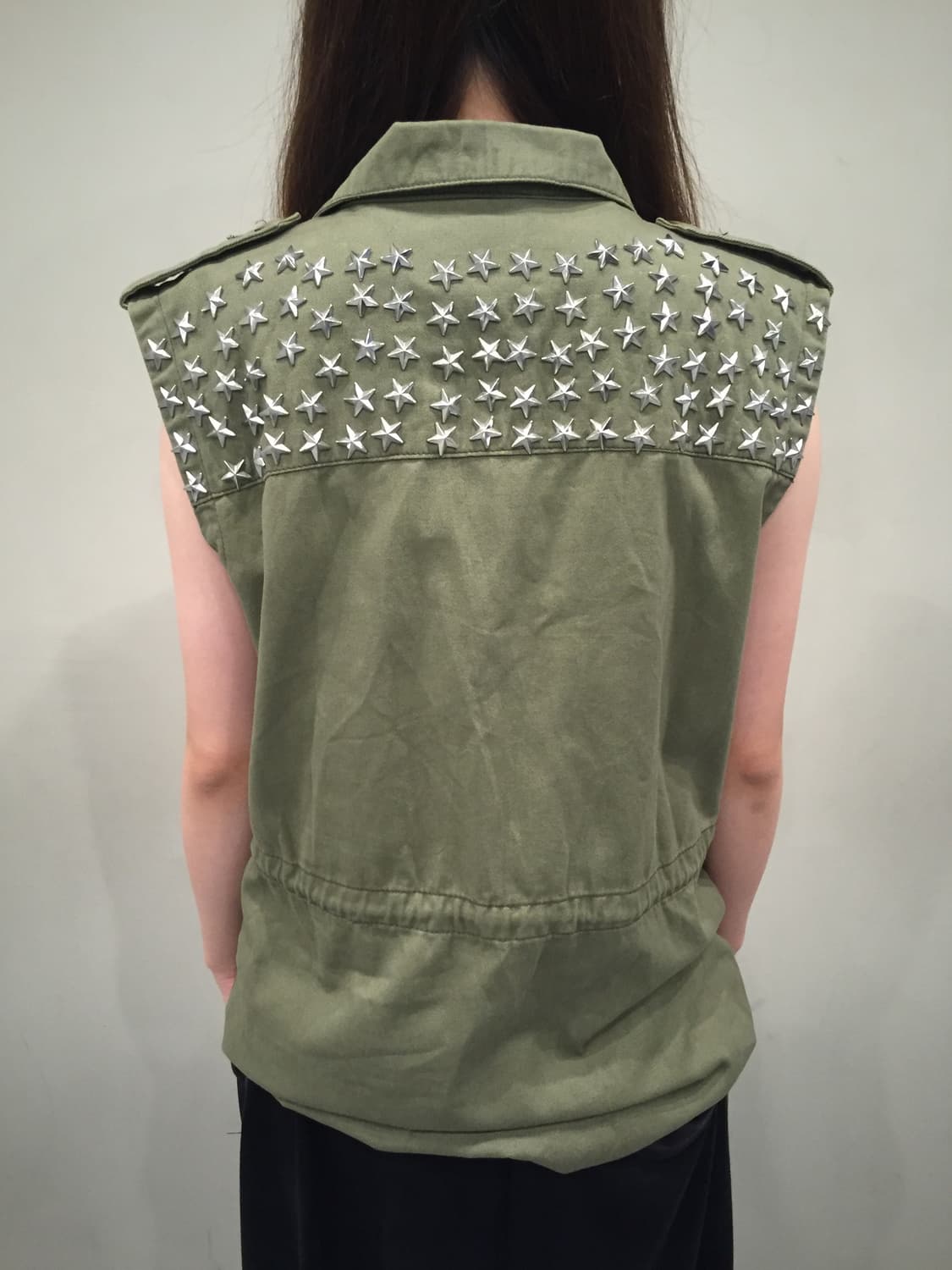 glad news star studded sleeveless jacket 상품이미지4