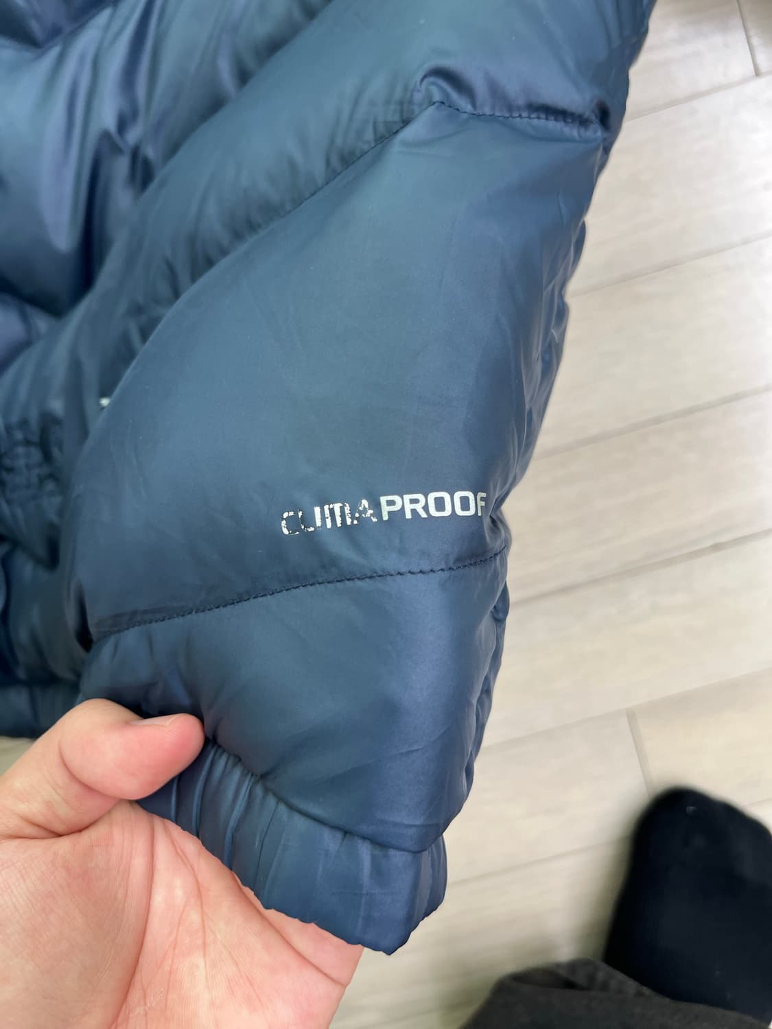 희귀 매물) 아디다스 덕다운 첼시 숏패딩 상품이미지4