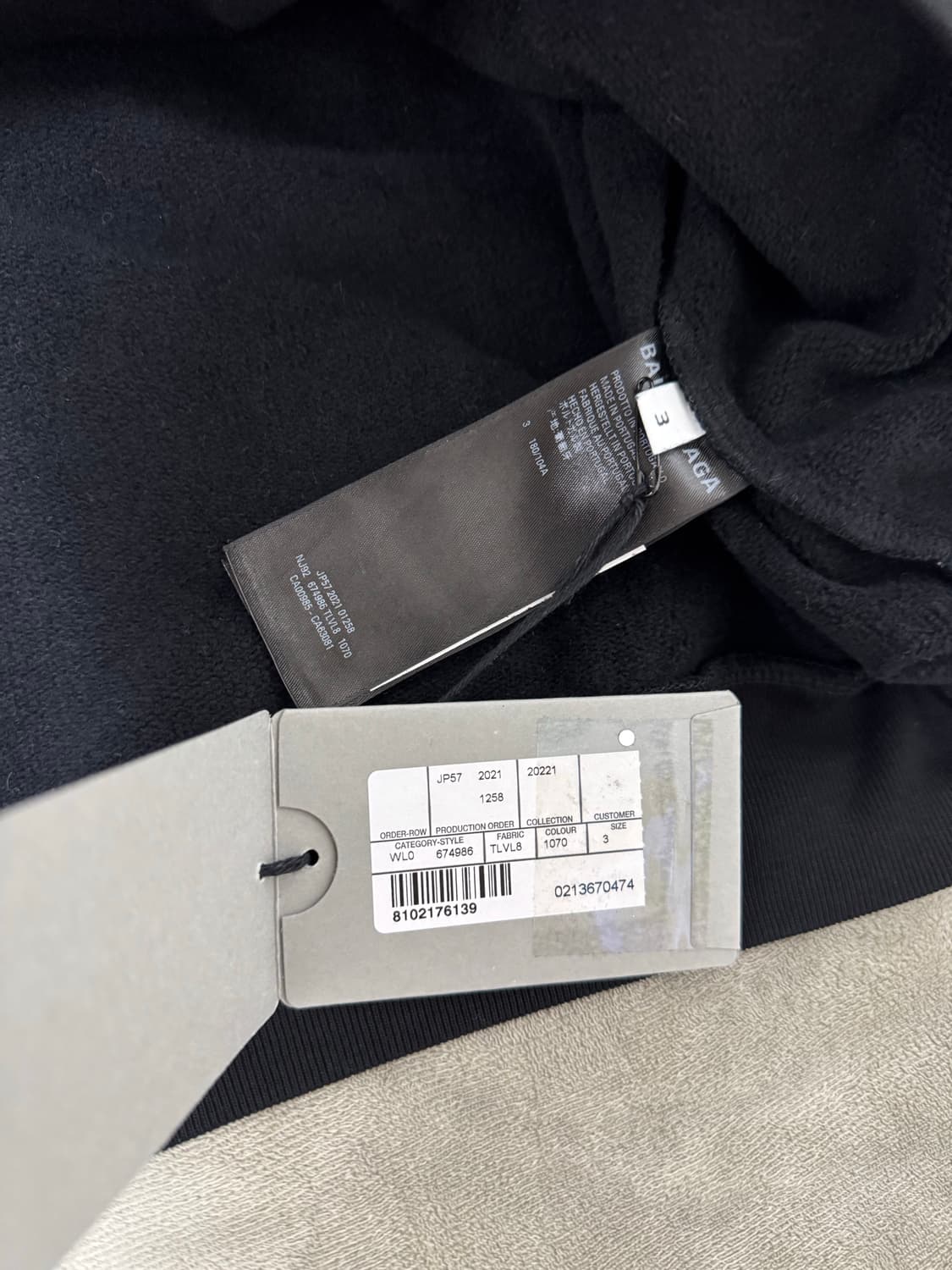 [3] 발렌시아가 시티 파리 와이드 핏 후드 블랙 상품이미지4