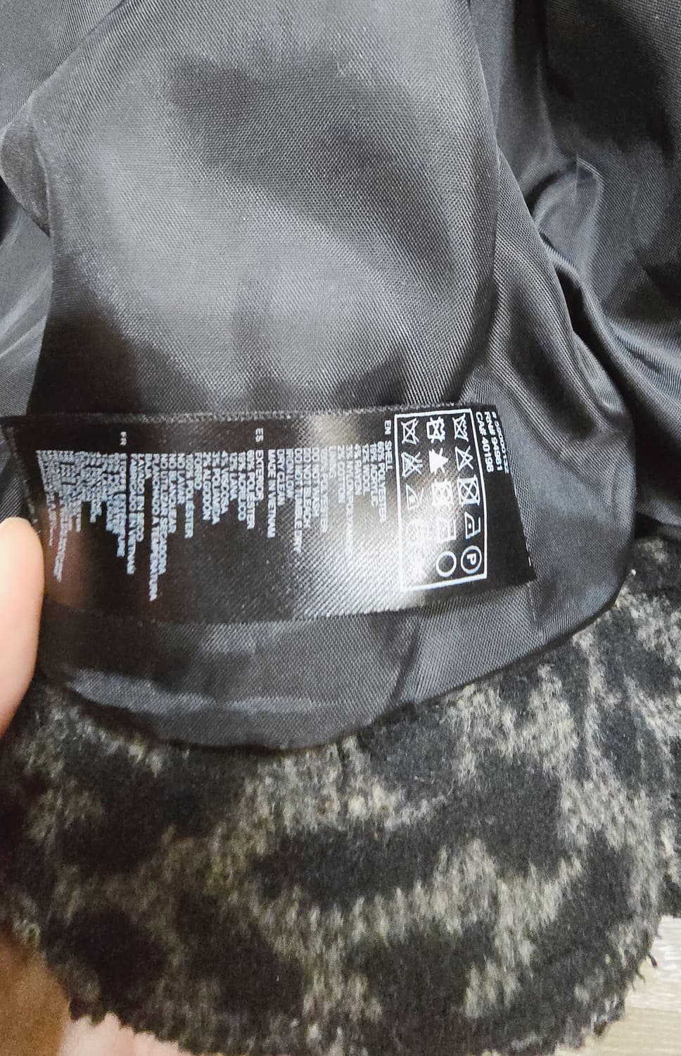 S 오버핏) 새컨디션 /포에버21 패턴 라이더 자켓 상품이미지4