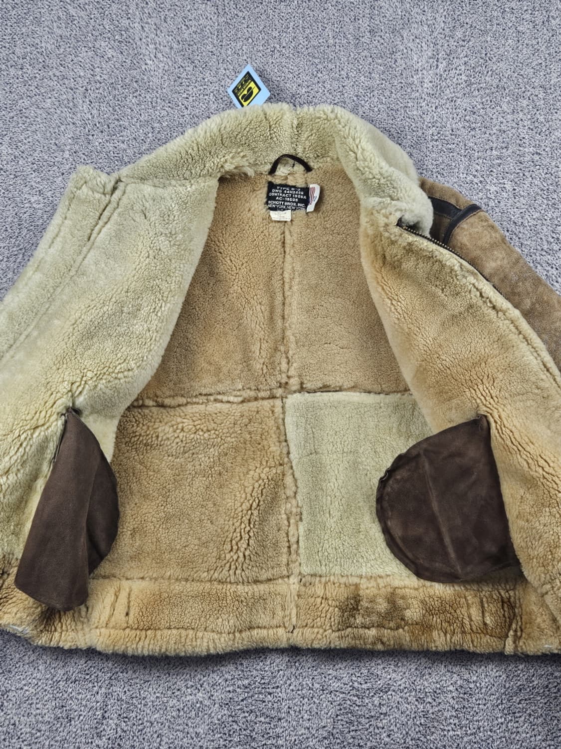 SCHOTT 쇼트 타입 B-3 플라이트 무스탕 자켓 (42)/ 10248 상품이미지8