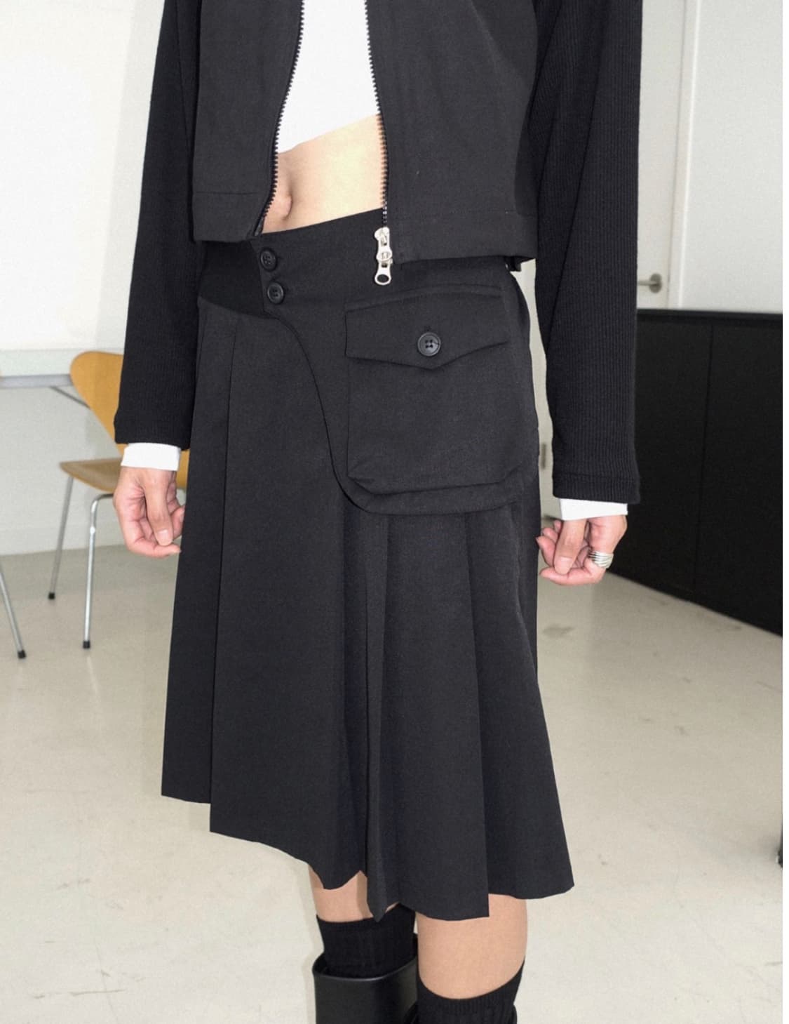 김미 포켓벨트 플리츠 스커트 상품이미지1