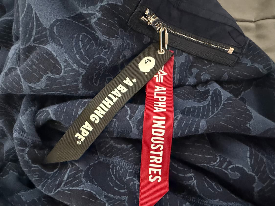 [XXL] 베이프 알파인더스트리 샤크후드 상품이미지8