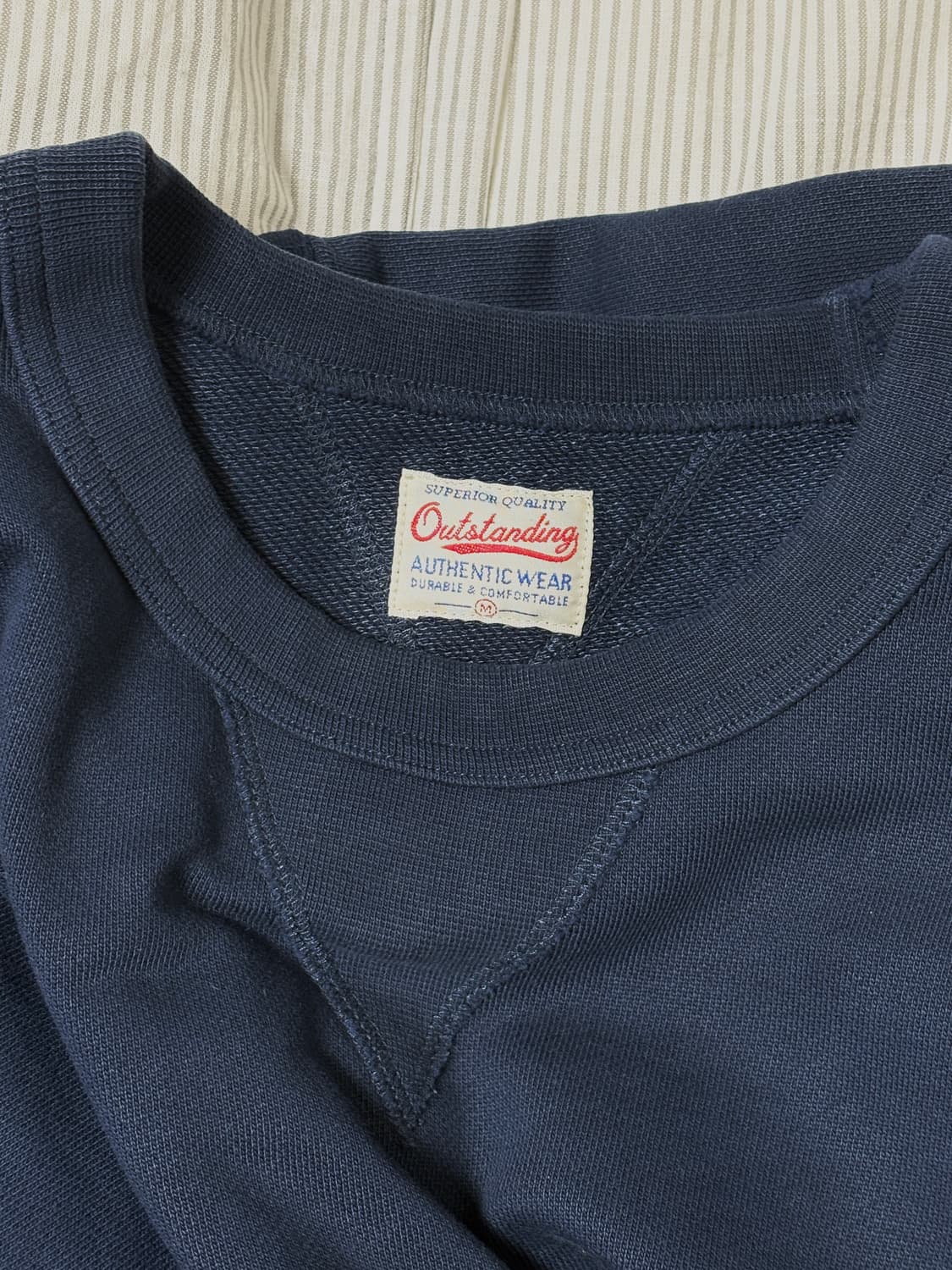 아웃스탠딩 어센틱 스웻셔츠 맨투맨 네이비 M 상품이미지3