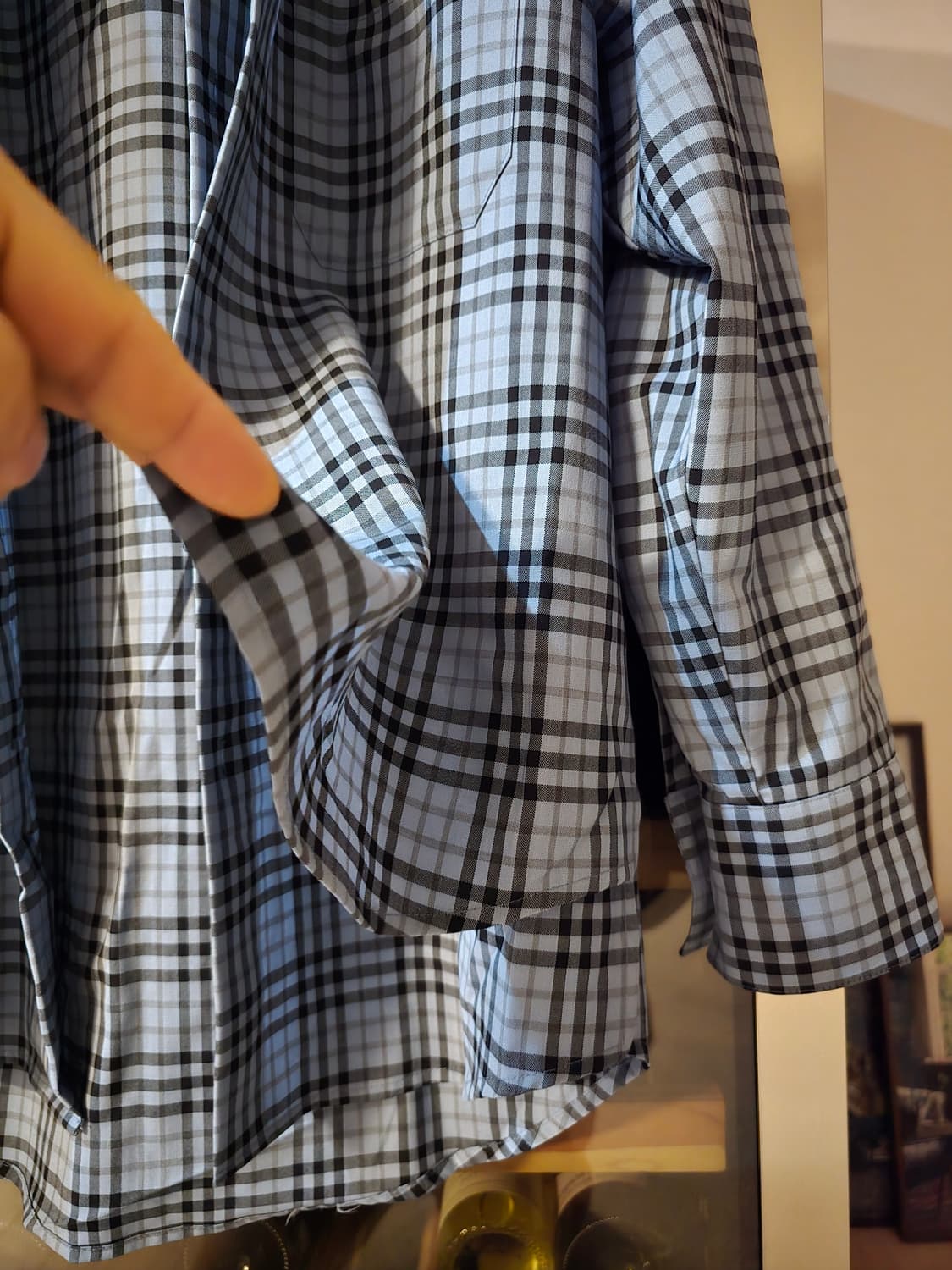 솔리드옴므 이중 레이어드 체크셔츠 48사이즈입니다. 상품이미지3