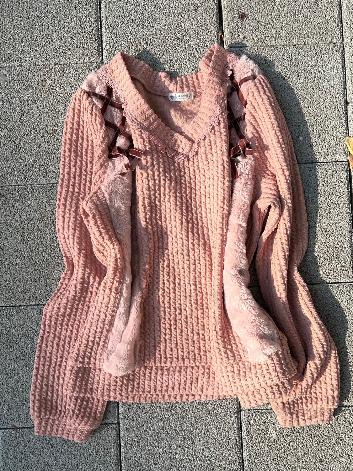 2000s axes femme 로맨틱갸루 딸기우유 니트 상품이미지1