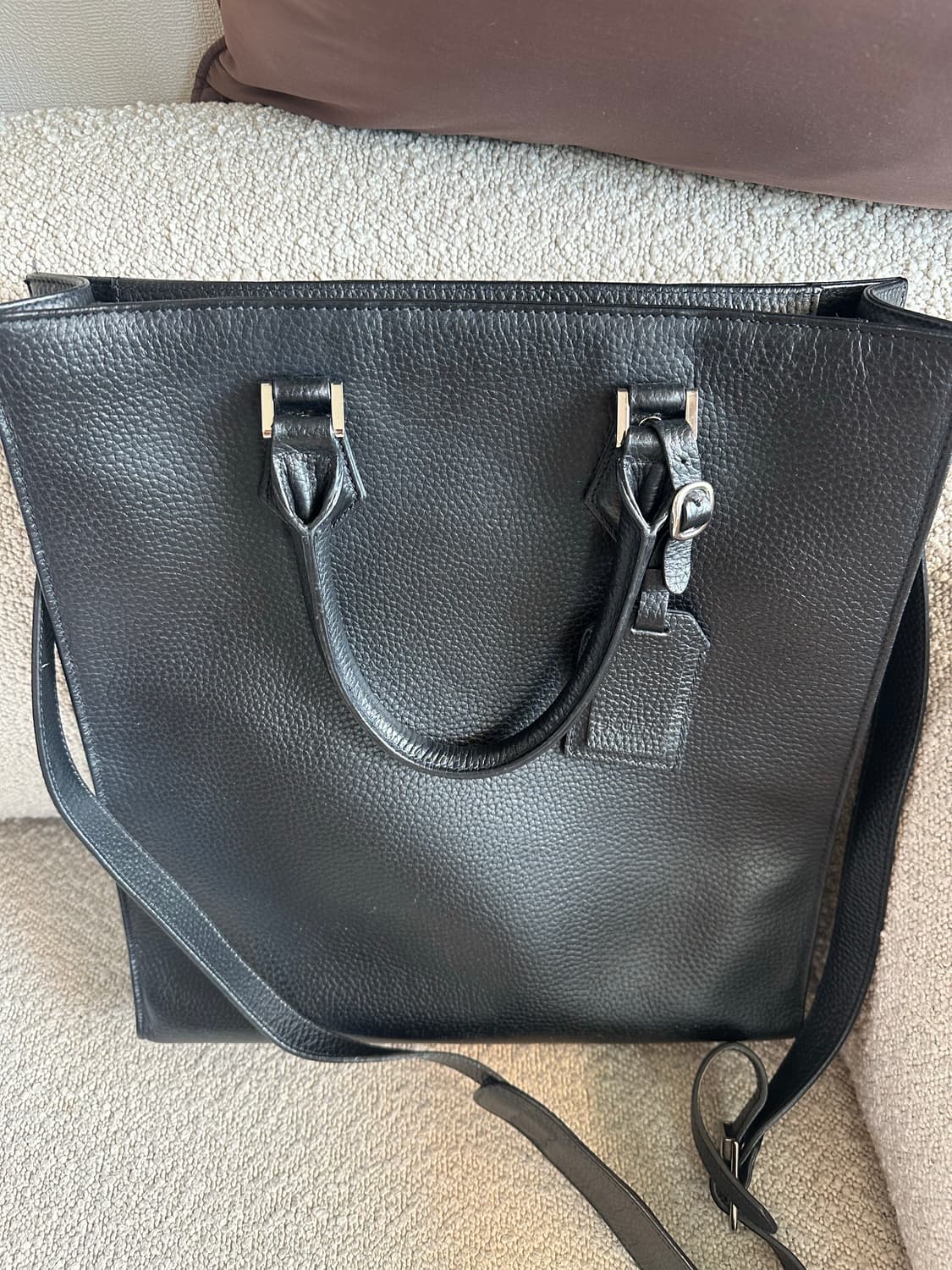 에스쿠에로 가죽 토트백 팝니다  상품이미지1