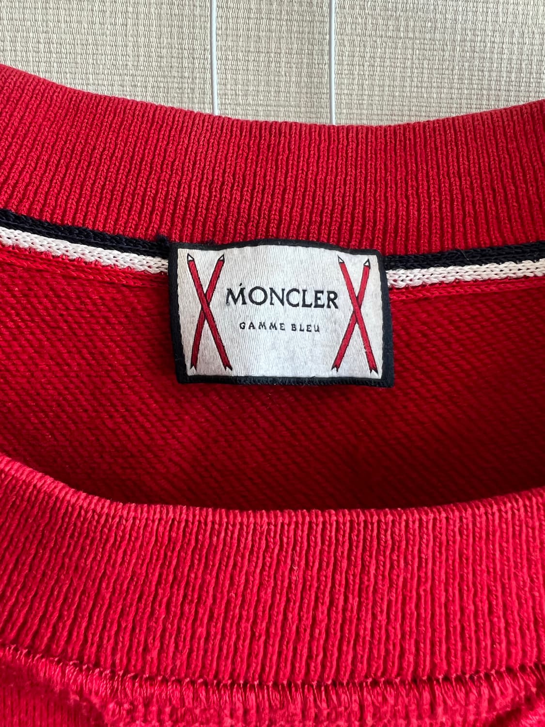 몽클레르 감마블루 베이직 맨투맨 상품이미지3