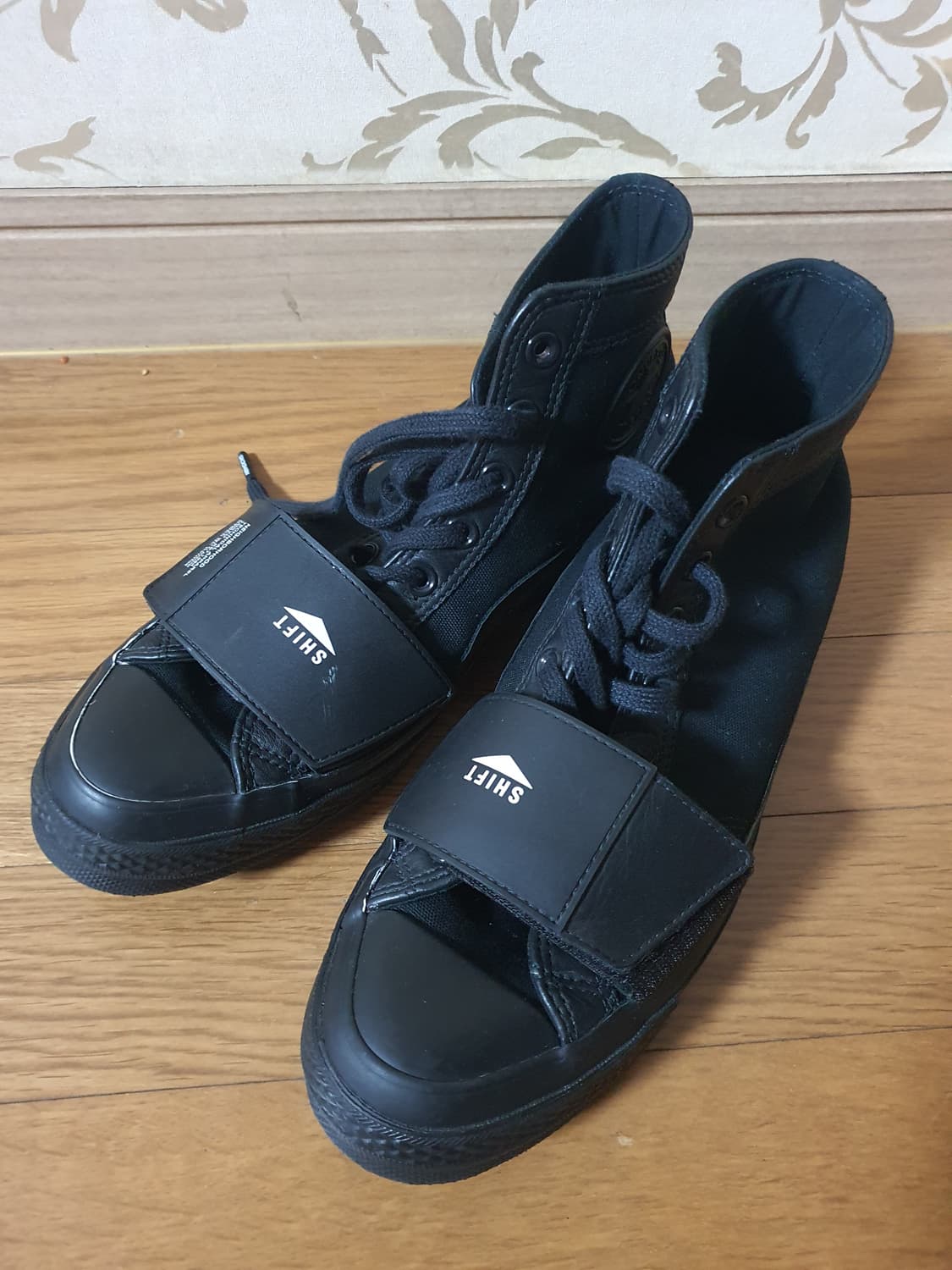 컨버스 네이버후드 척 하이 270사이즈 상품이미지1