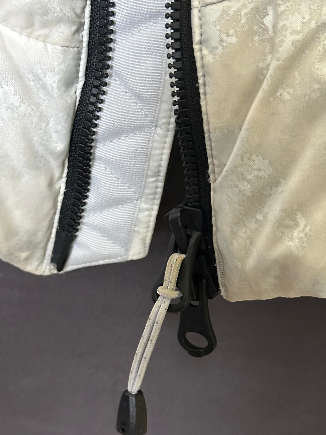 예스아이씨 Gridding Down Jacket Alphine 패딩(L) 상품이미지7