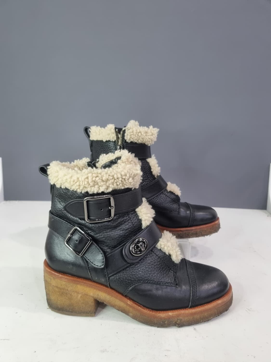 235 코치 퍼 부츠 상품이미지1