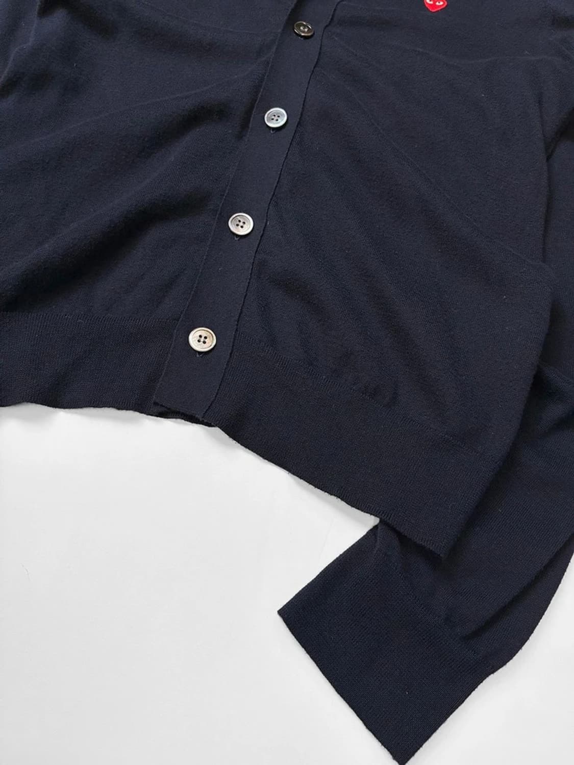 꼼데가르송 미니 로고 와펜 니트코튼 가디건 PN5619 상품이미지5