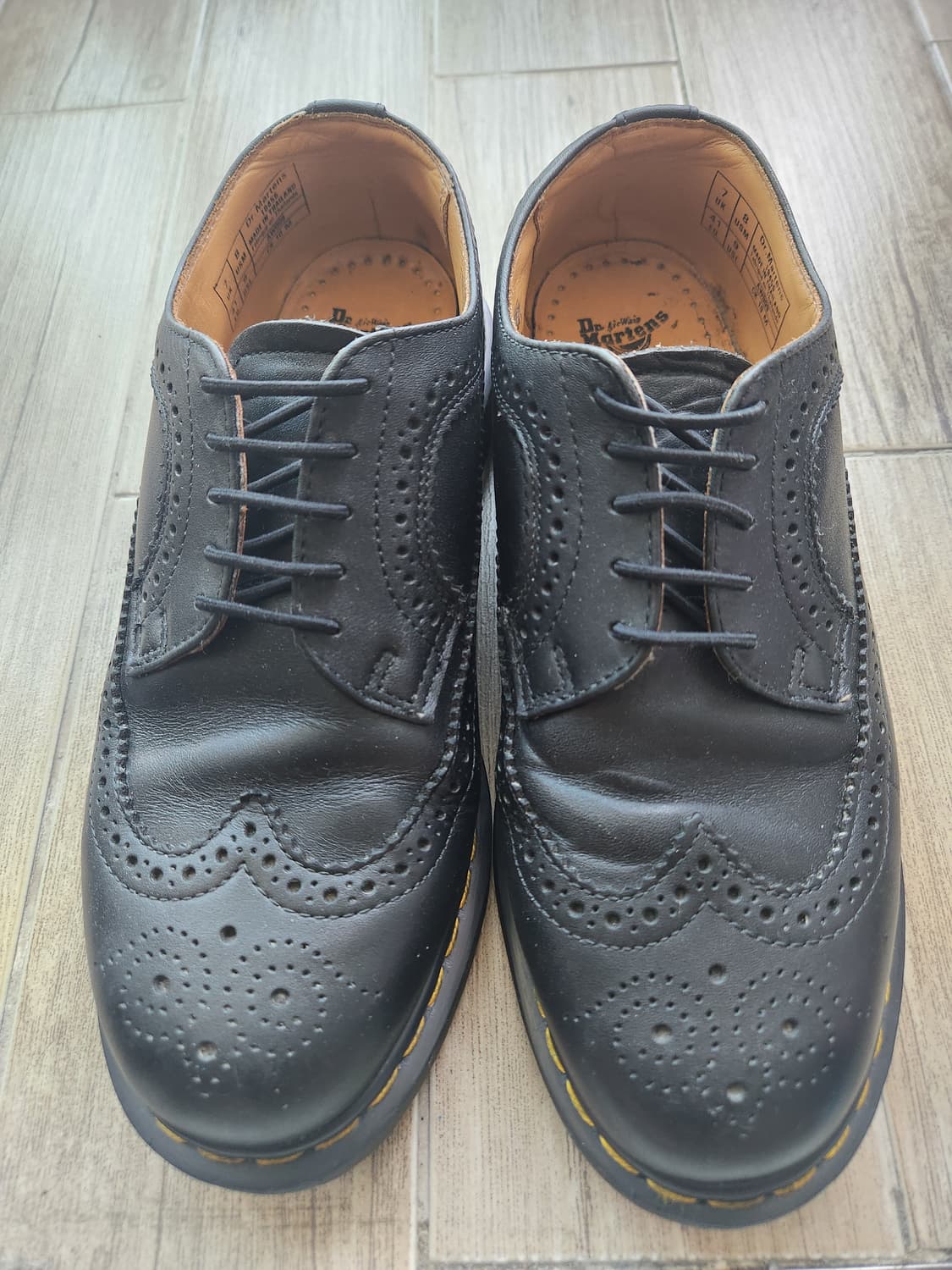 닥터마틴 윙팁 브로그 슈즈 (260) 상품이미지2