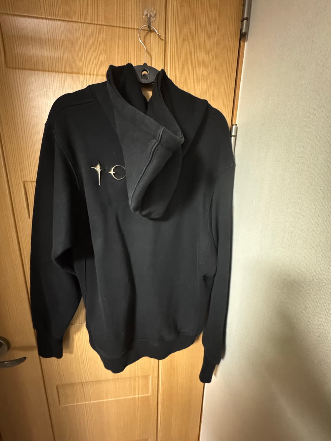 떠그클럽 후드티 팔아요 상품이미지2