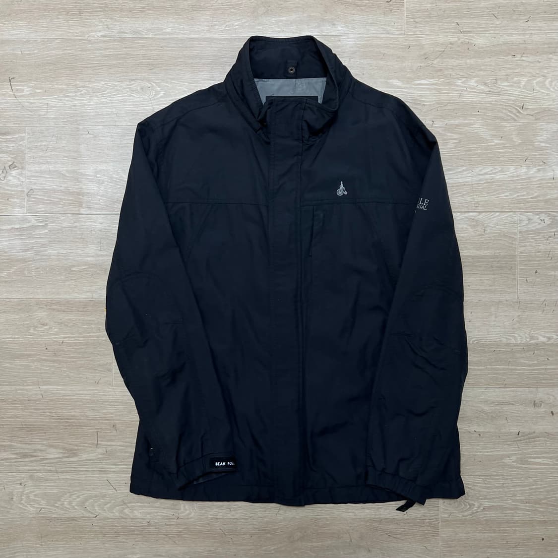 빈폴 자수 로고 스탠드넥 바람막이 자켓 [블랙] M/95 상품이미지1