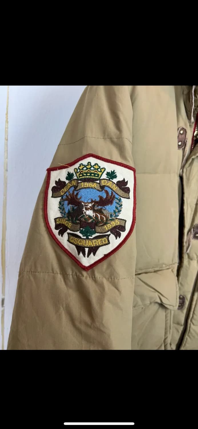 P000 디스퀘어드2 베이지 라쿤퍼후드 다운 자켓 L 상품이미지4