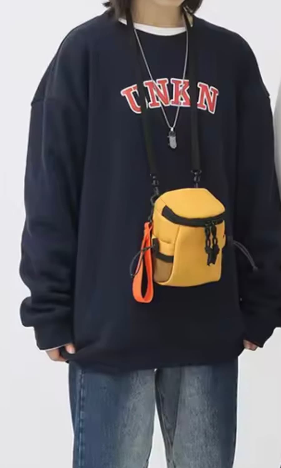 (미사용) 미니 크로스백 옐로우 파우치 가방 상품이미지1