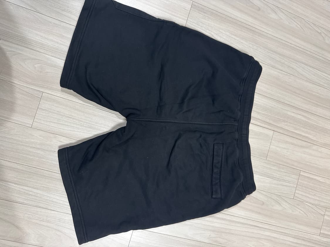 23SS 스톤 와펜 트레이닝 반바지 블랙 101564651 A0029 상품이미지2