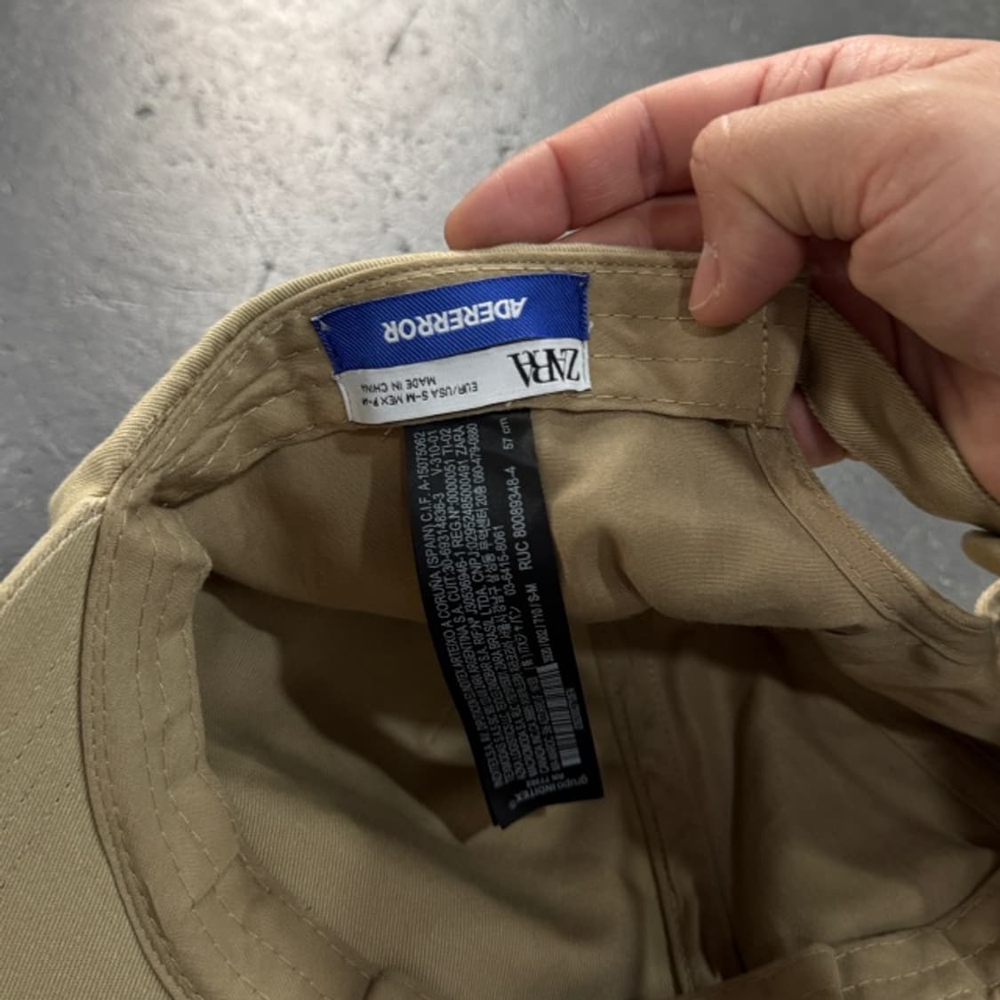 아더에러 x 자라 볼캡 상품이미지3