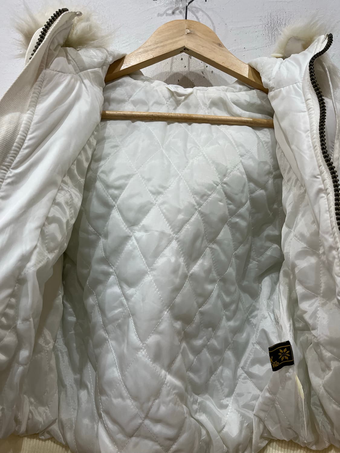 ttu snowy crystal y2k 크롭 패딩 우먼즈  상품이미지6