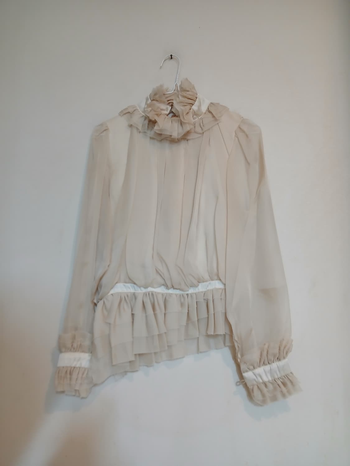 고급 프릴 시스루 아이보리 쉬폰 블라우스 셔츠 홀복 드라이 상태 상품이미지1