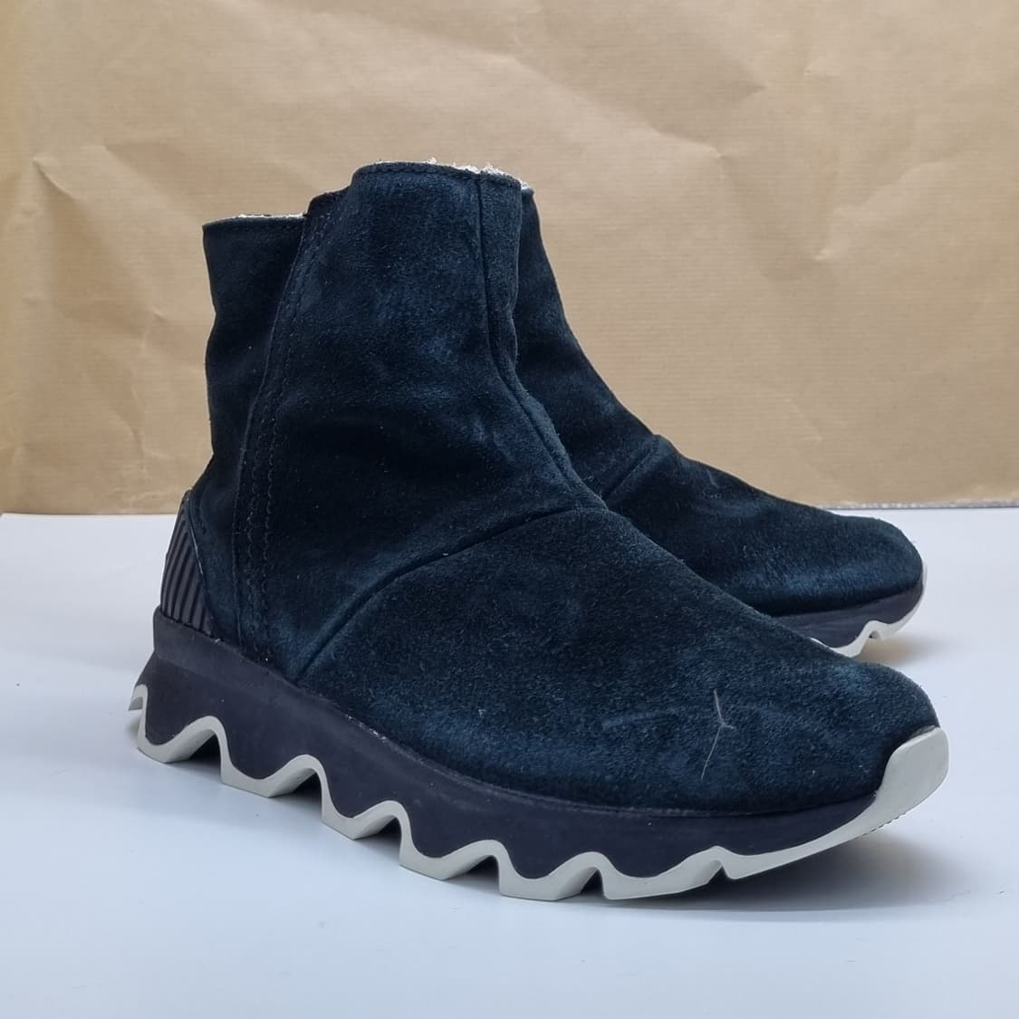 소렐 키네틱 스웨이드 털부츠 실사이즈230. 상품이미지1