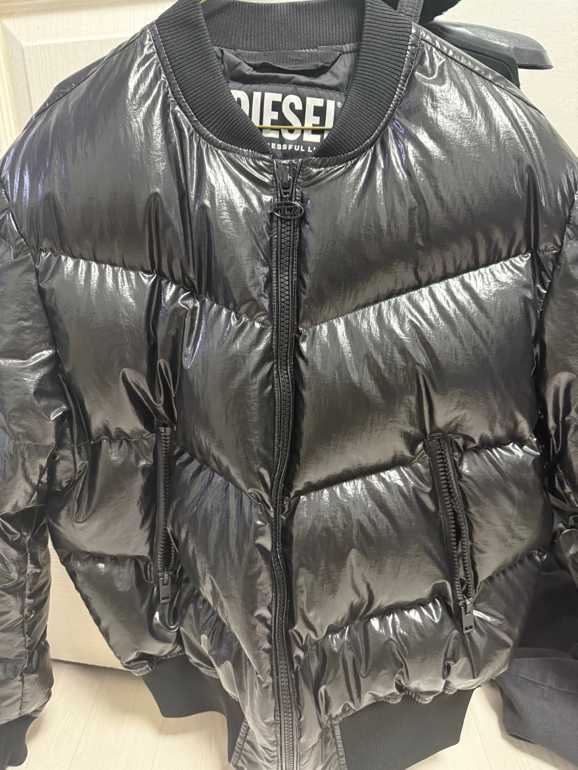 디젤 유광패딩 xl 상품이미지1