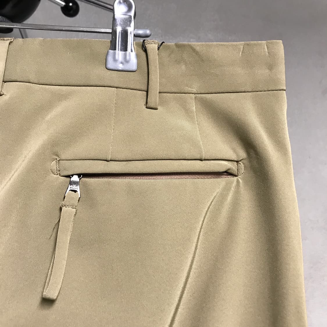 프라다 베이지 슬랙스 56 상품이미지4