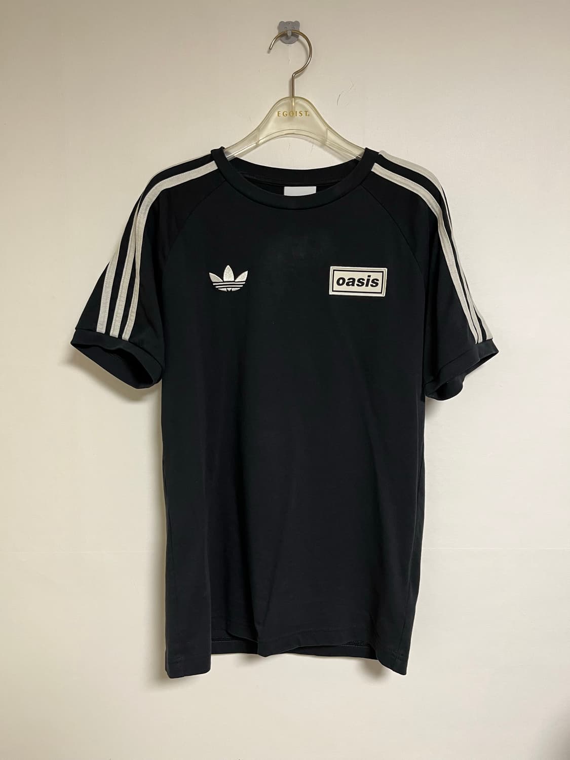 오아시스 x 아디다스 투어 티셔츠 상품이미지1