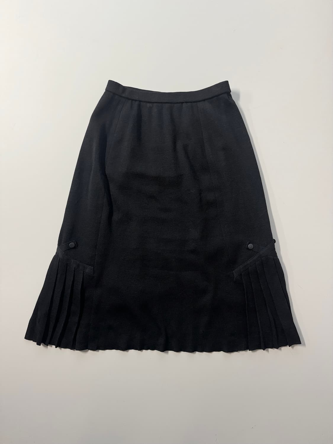 사이드 버튼 플리츠 디테일 울 스커트 상품이미지1