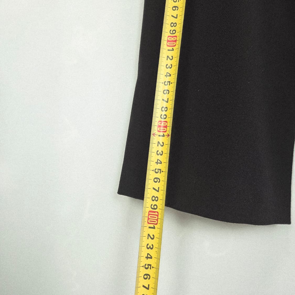 오즈세컨 한섬 백밴딩 자수 포켓 팬츠 블랙 봄.가을 64사이즈 상품이미지8