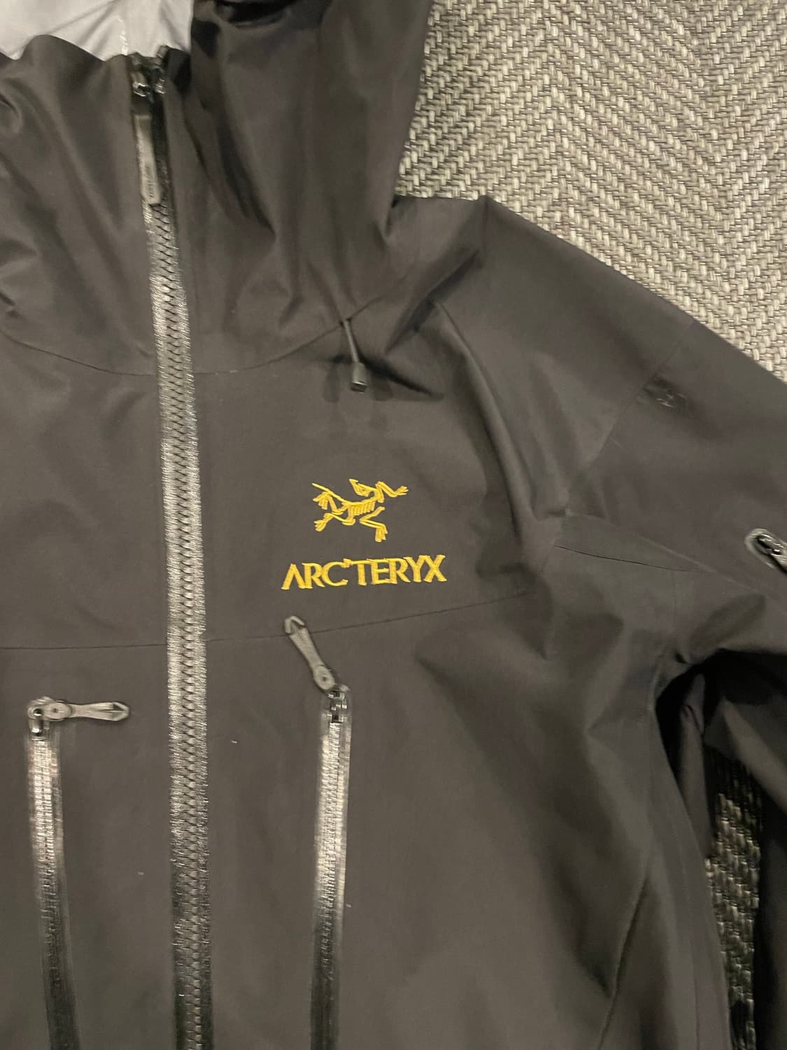 아크테릭스 알파 SV 24K 자켓 남성 XS 블랙 상품이미지3