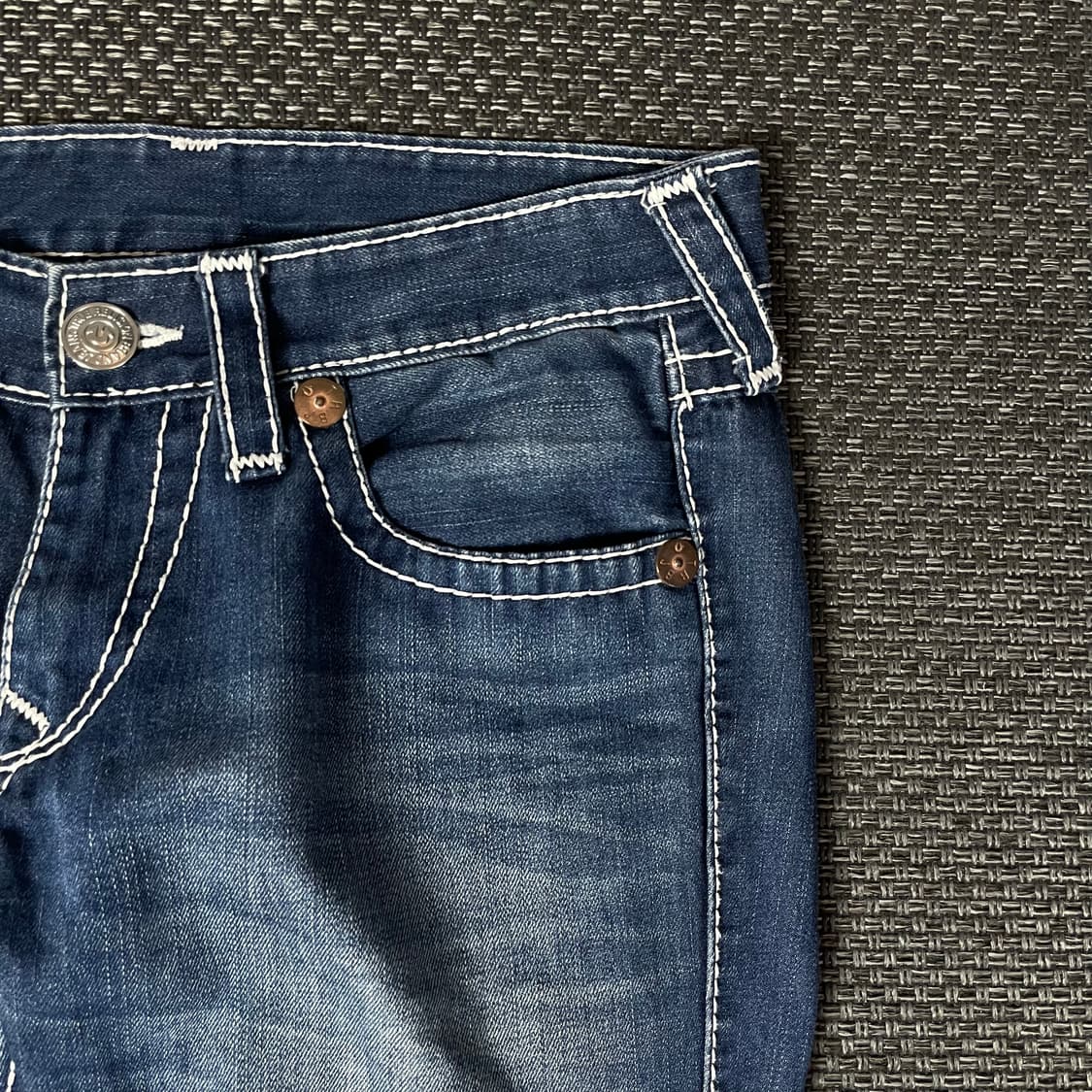 (34) 트루릴리젼 자수 화이트 스티치 데님 일자 팬츠  상품이미지4