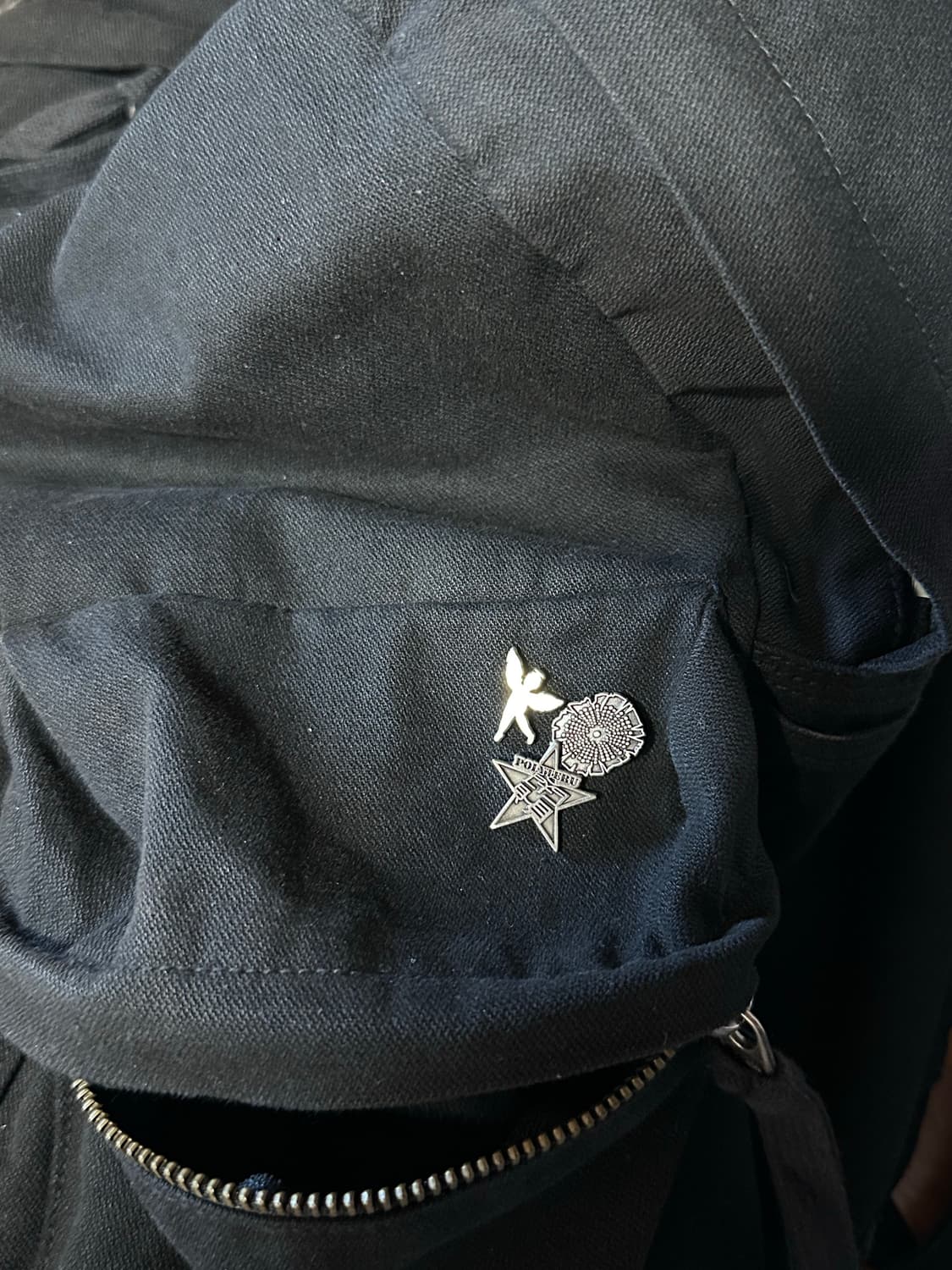 [OS] 폴리테루 유즈드 백팩 2pk + 뱃지 3개 상품이미지3