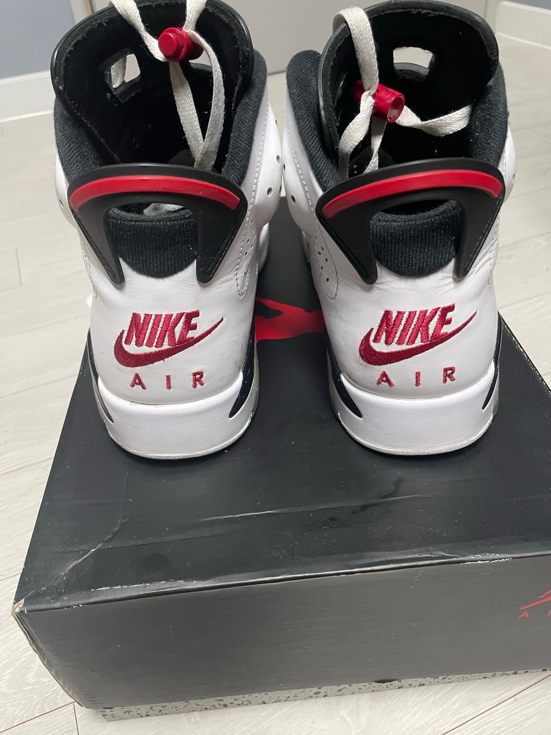 조던 6 카마인 상품이미지3