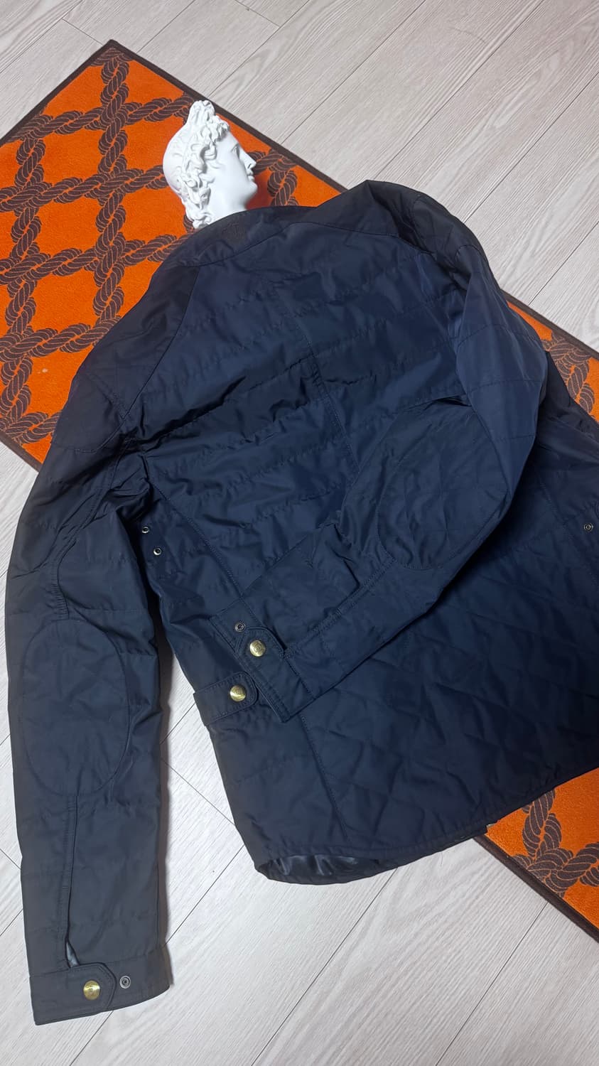 정품 Massimo Dutti 라이트 패딩 네이비 M 상품이미지4