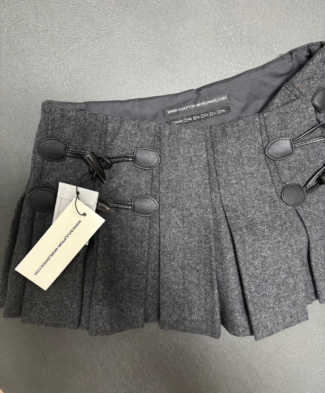 스컬프터 울 마이크로 랩 스커트 그레이 상품이미지3