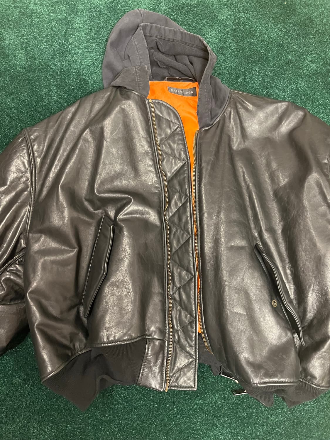 발렌시아가 후드 레더 m 상품이미지1