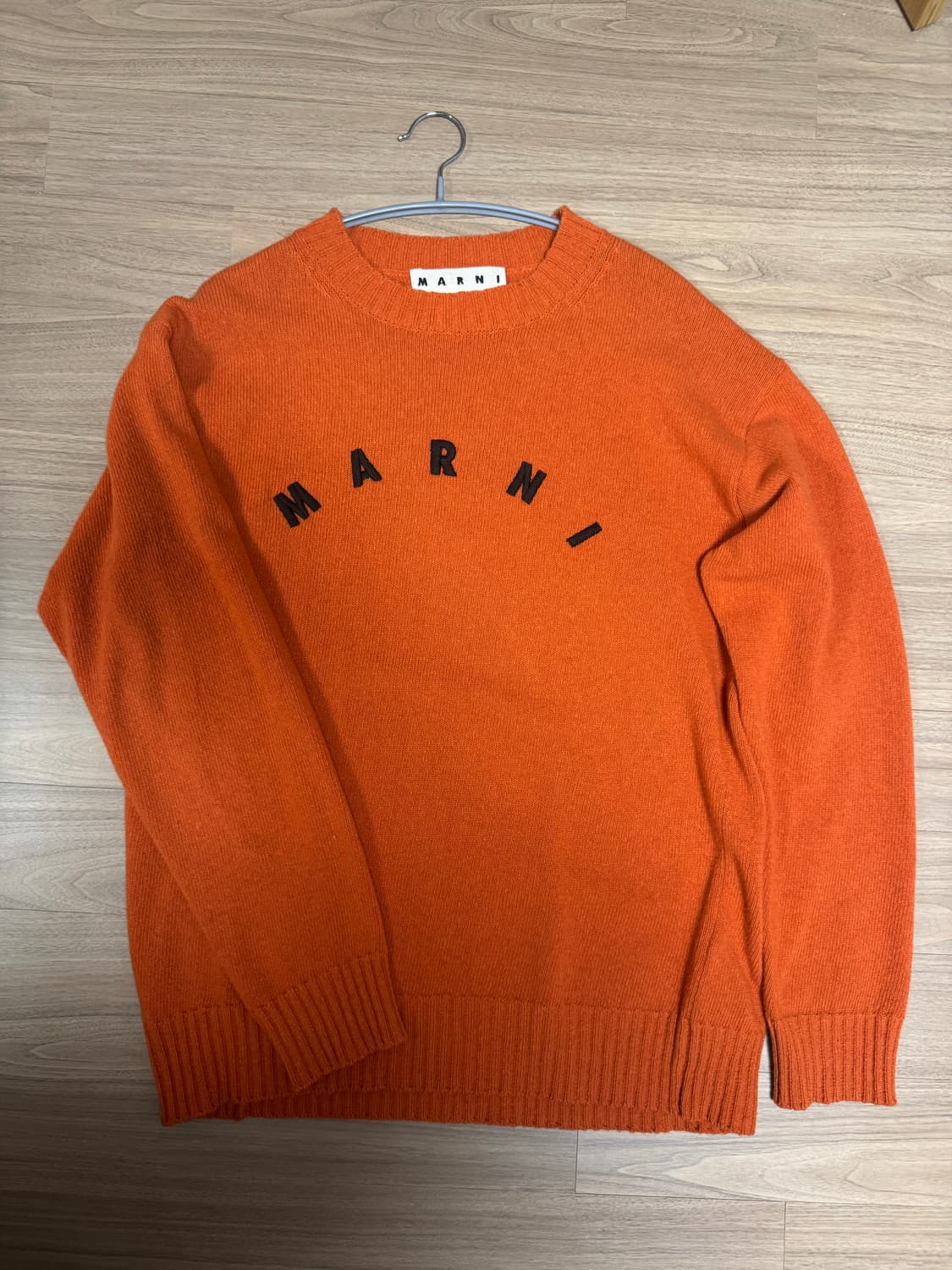 마르니 캐시미어 로고 자수 니트 상품이미지1