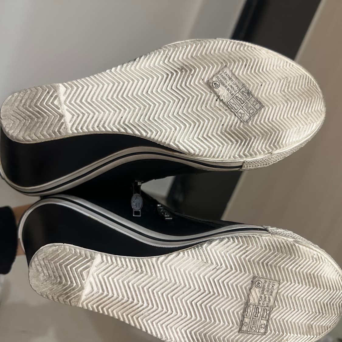 아쉬 올블랙 가죽 웨지힐 하이탑 40사이즈 상품이미지4