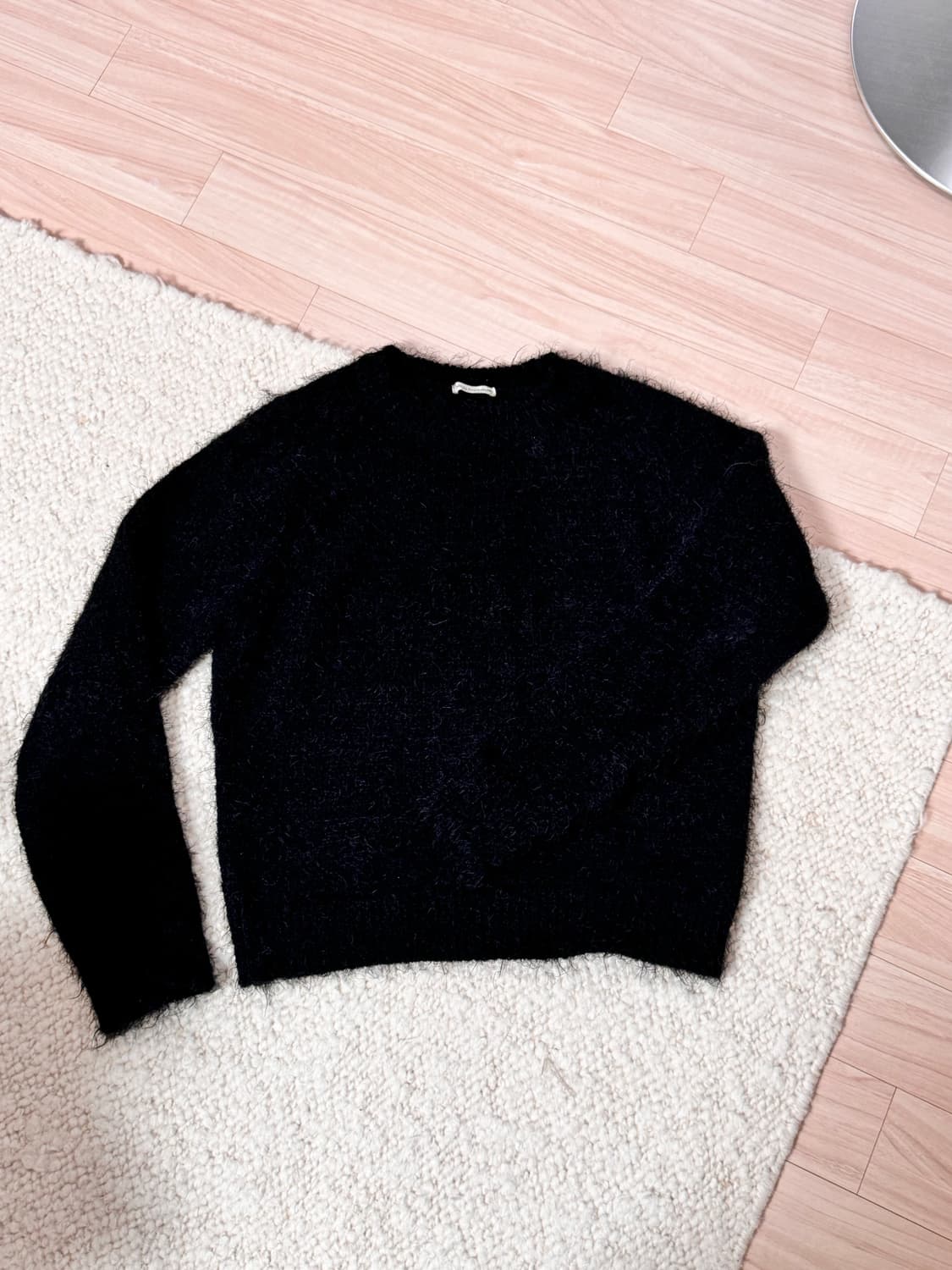 이고프리덤랩 캔버스 태그 라운드 니트 블랙 상품이미지4