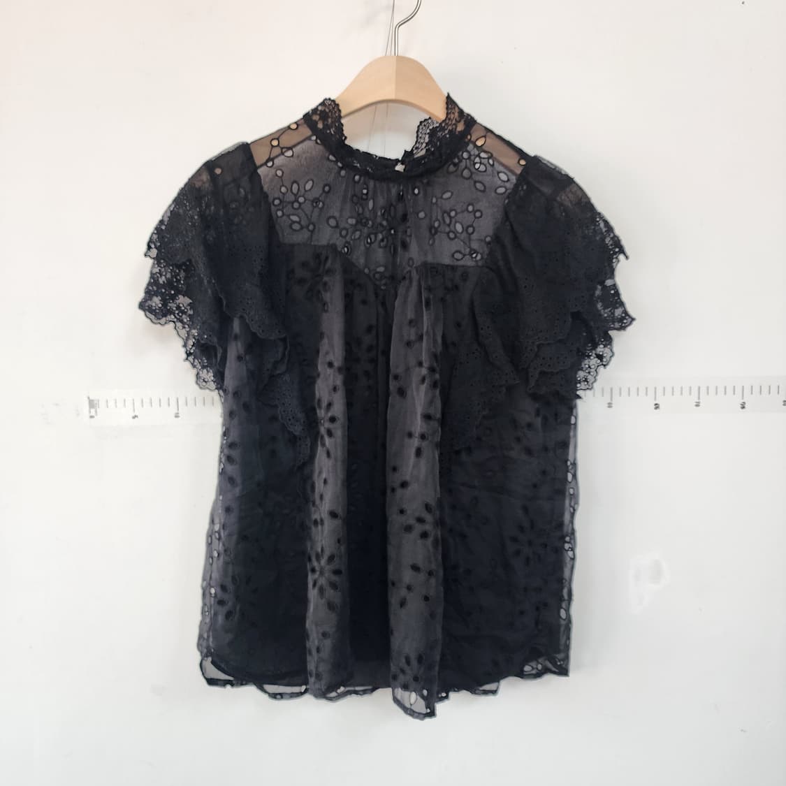 에고이스트 블랙 레이스 블라우스 상품이미지1