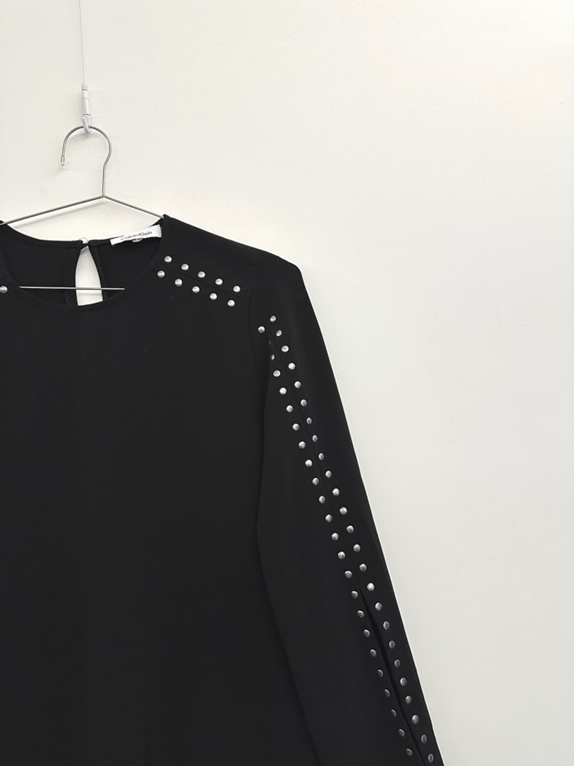 CALVIN KLEIN stud open top / black 상품이미지6