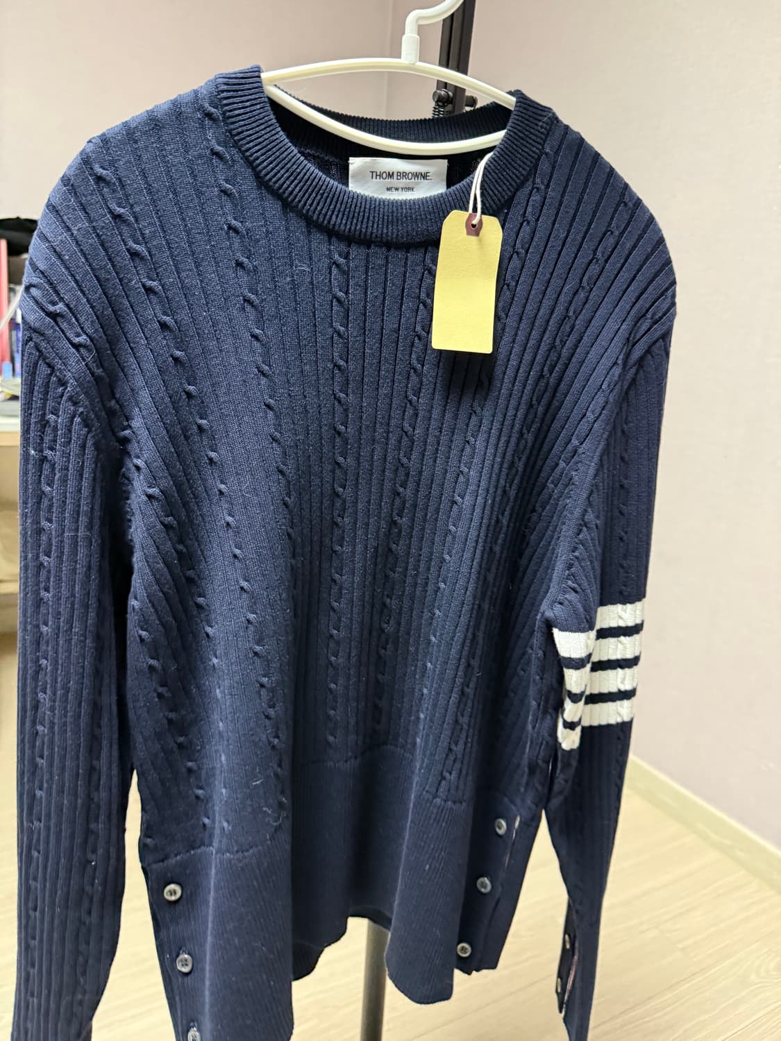 톰브라운 사선니트 상품이미지2