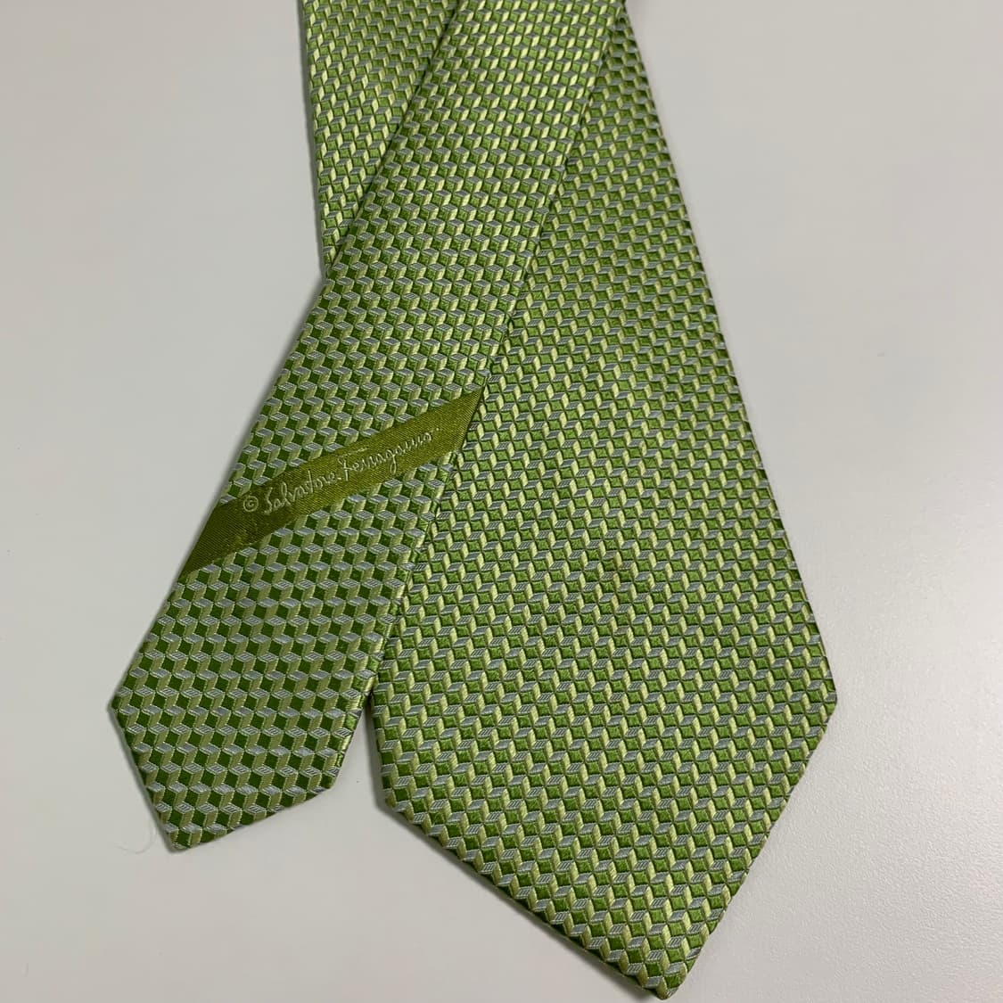 살바토레 페레가모(Ferragamo) 명품넥타이 100실크 혼주넥타이 상품이미지4