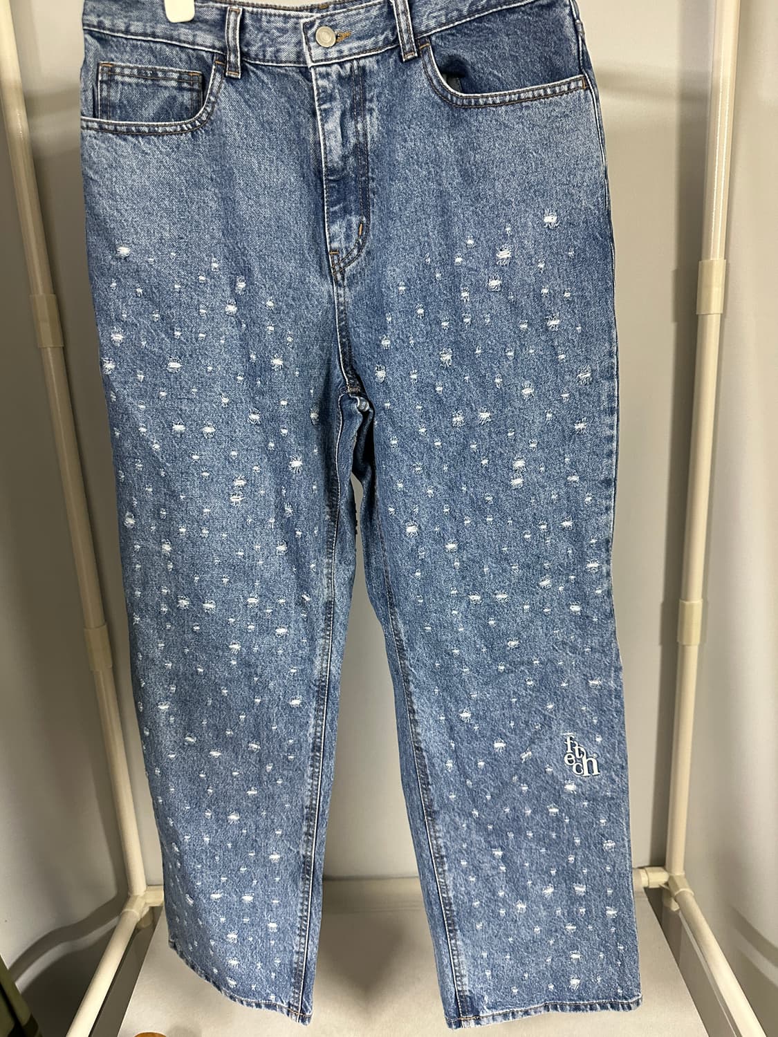 페치 데미지 스트레이트 데님 팬츠 상품이미지1