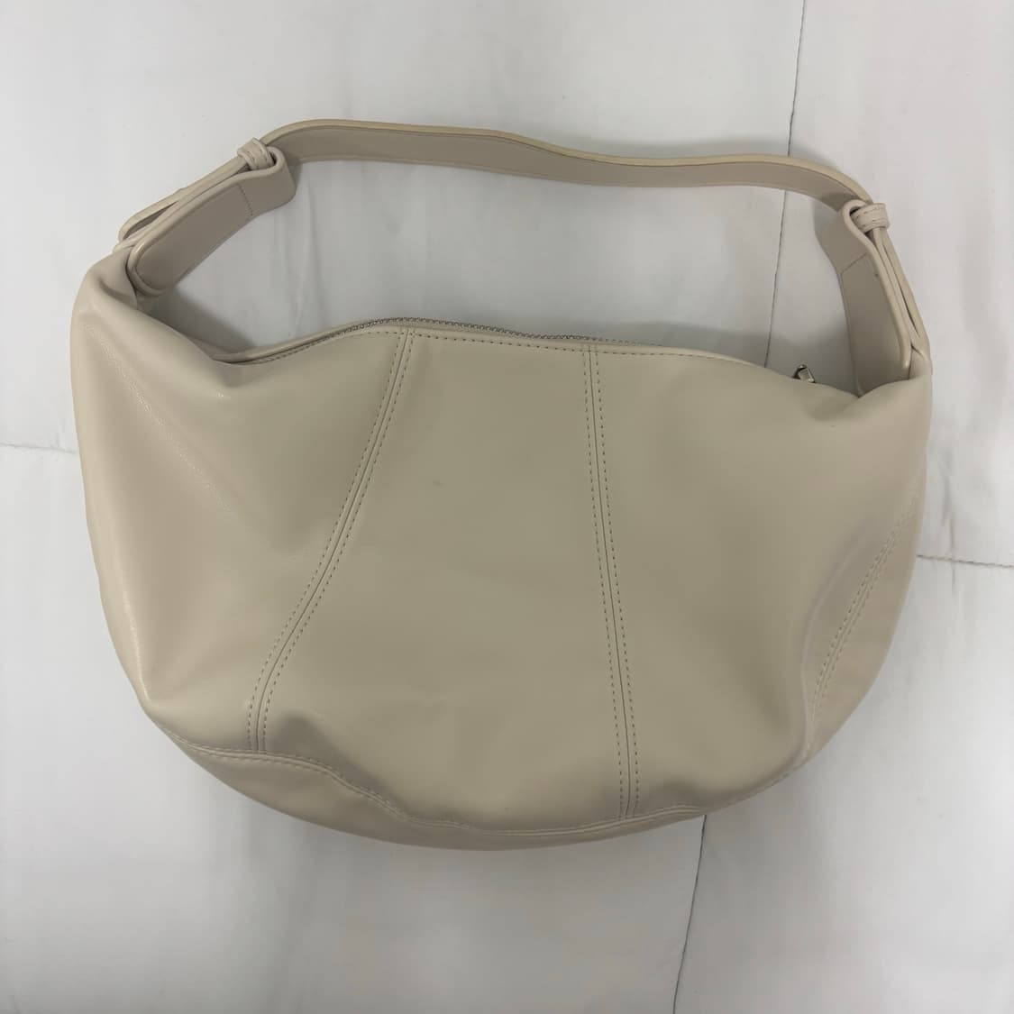 에잇세컨즈 가방 상품이미지3