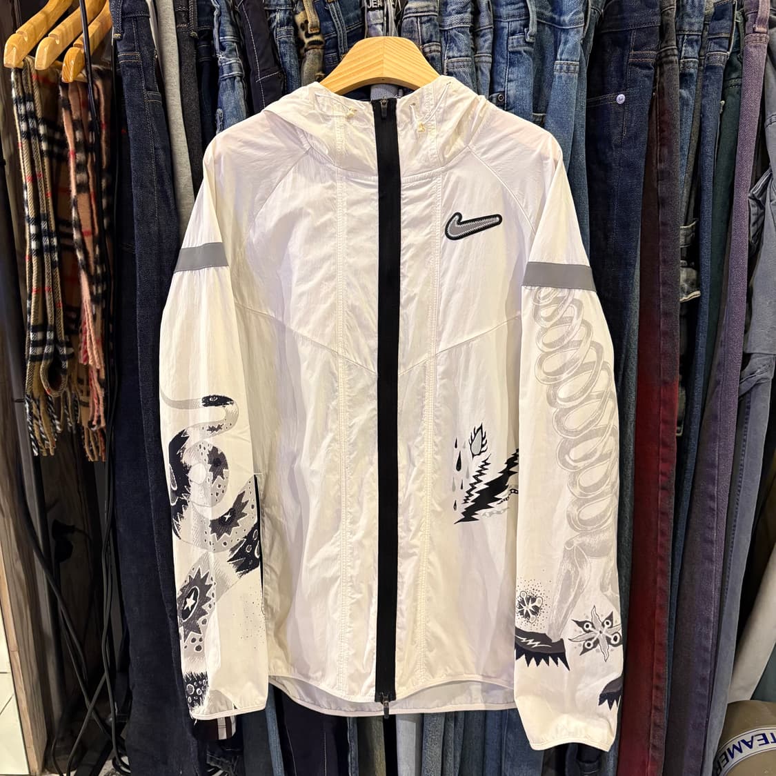 나이키 와일드 런 윈드러너 바람막이 자켓 상품이미지4