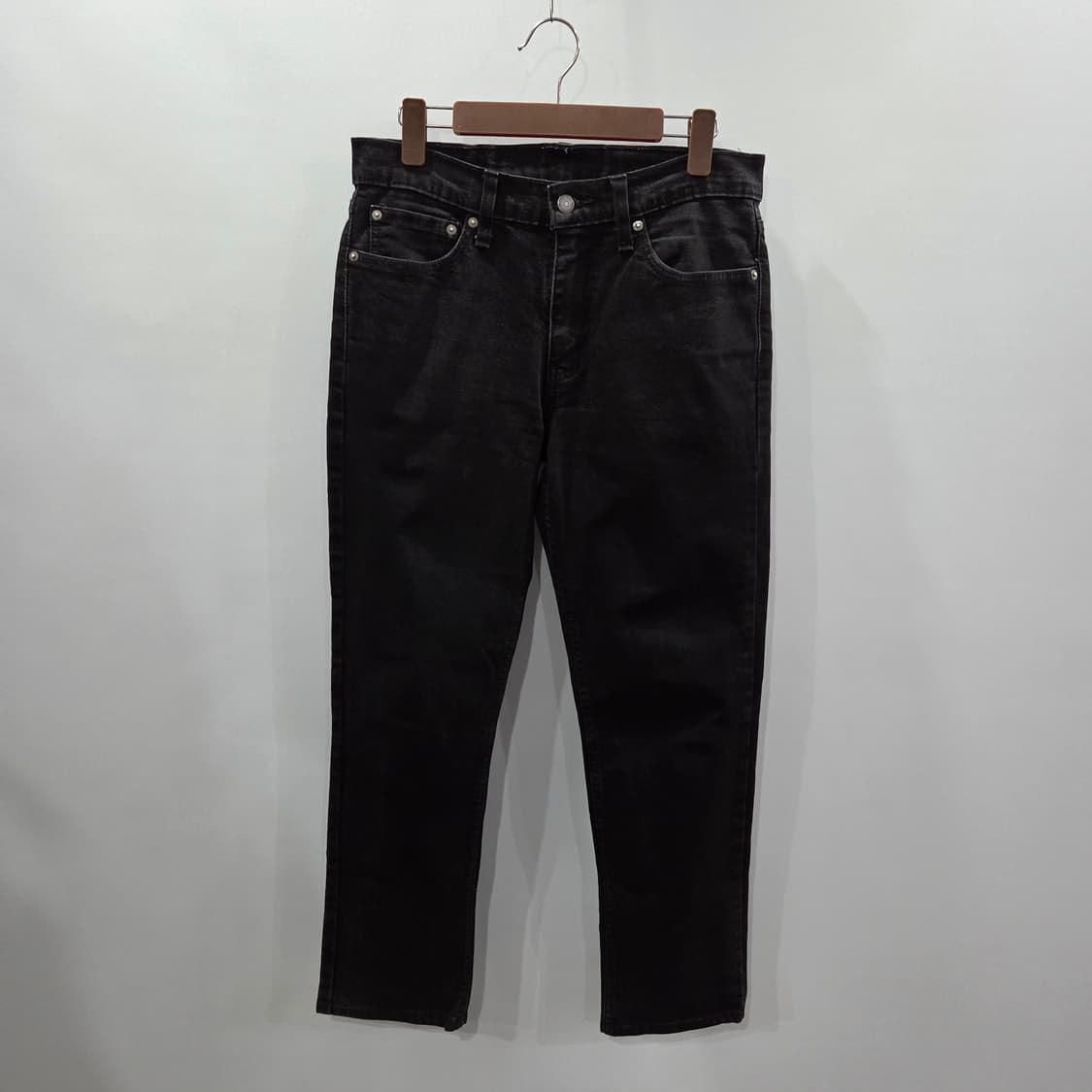 리바이스 511 흑청 데님팬츠 32/32 상품이미지1