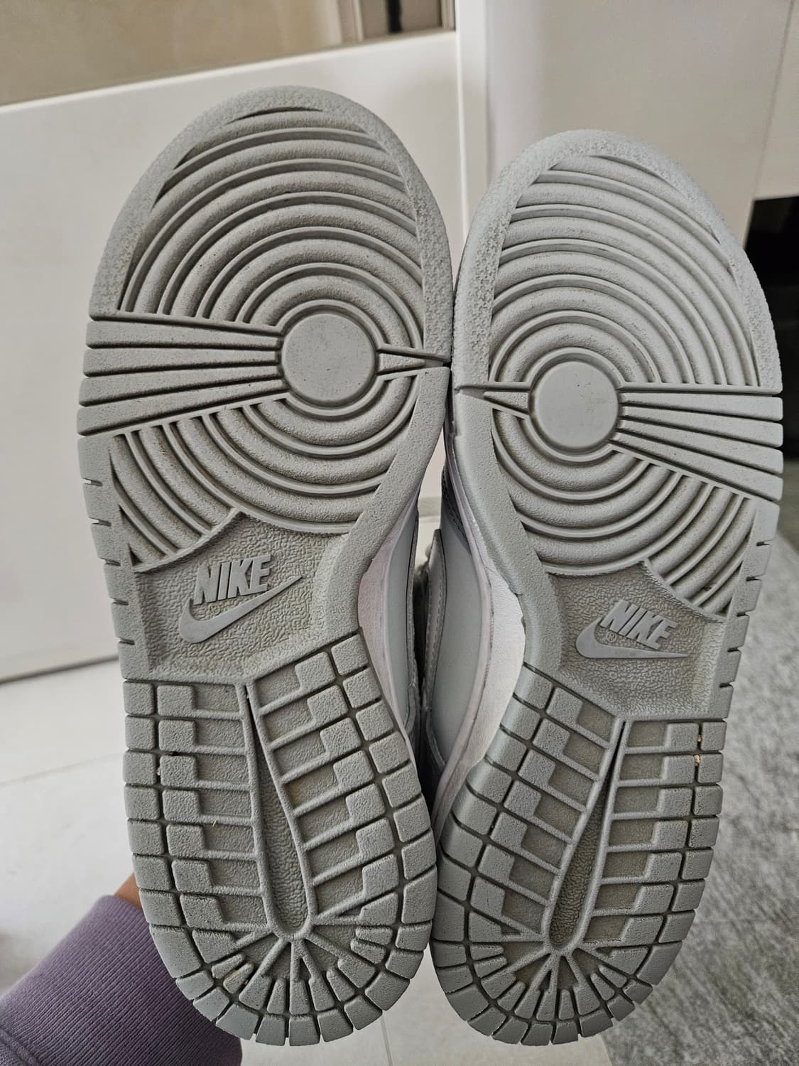 나이키 덩크 로우 GS 울프 그레이 230 상품이미지4